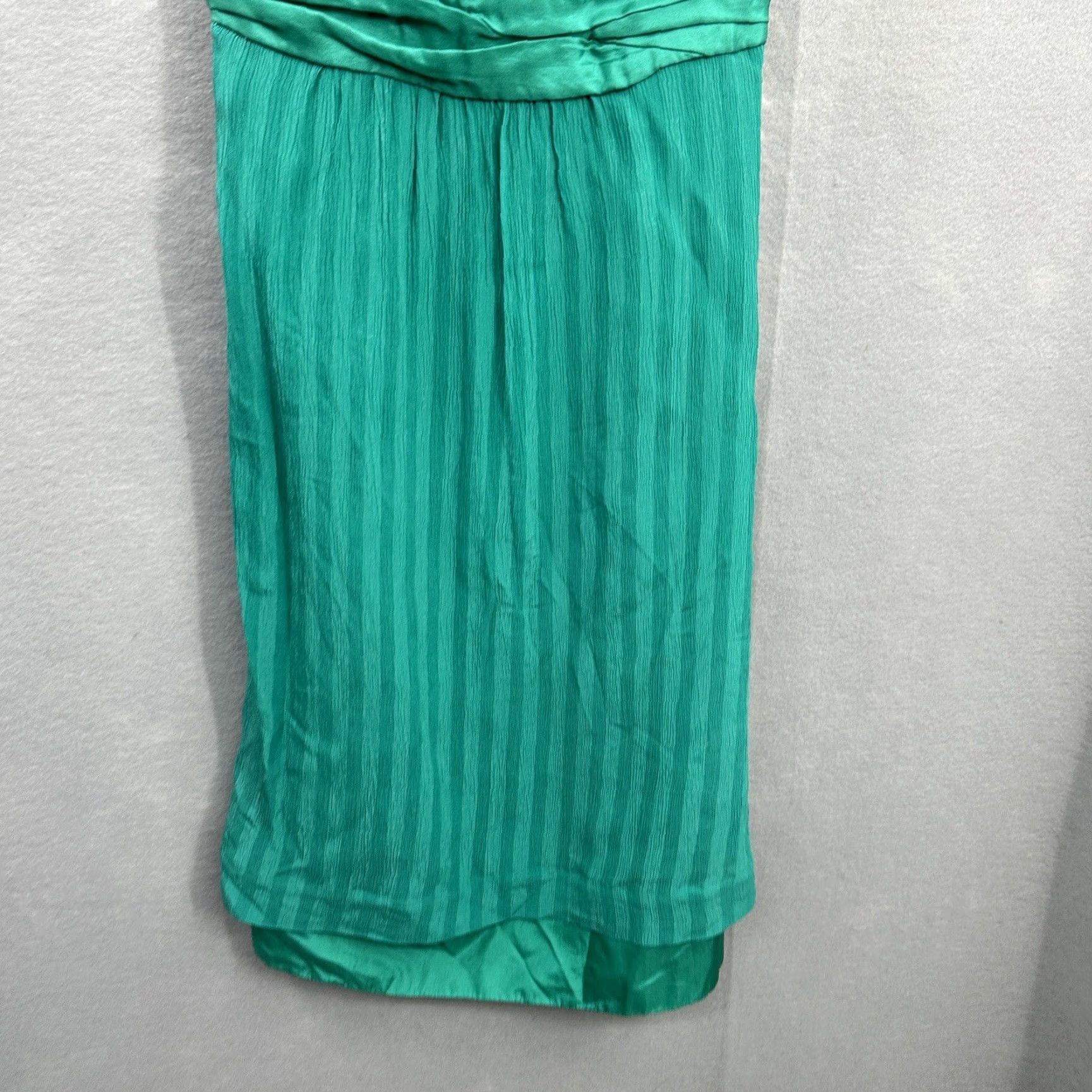 Anthropologie VINTAGE Anthropologie Moulinette Soeurs Dress Womens 2 Green Silk Strapless Mini 2 Green Bohemian Floral Ladies Dress 90s Designer Womens Size XS / US 0-2 / IT 36-38 - 4 Thumbnail