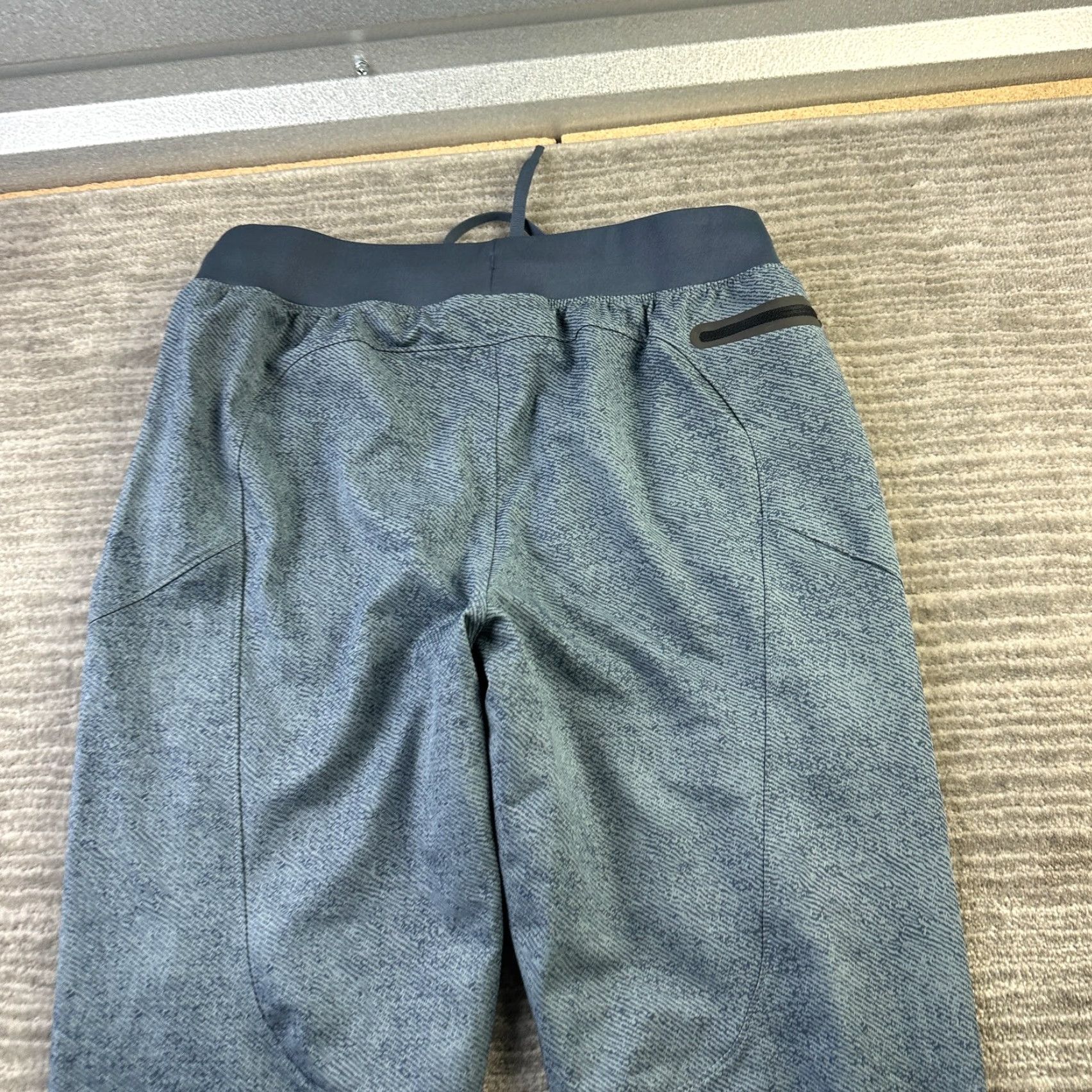 Under Armour Under Armour Pants Mens Medium Blue Unstoppable Sweatpants Joggers Fashion Activewear Regular Fit Pockets Elastic Waist Size US 31 - 5 Thumbnail