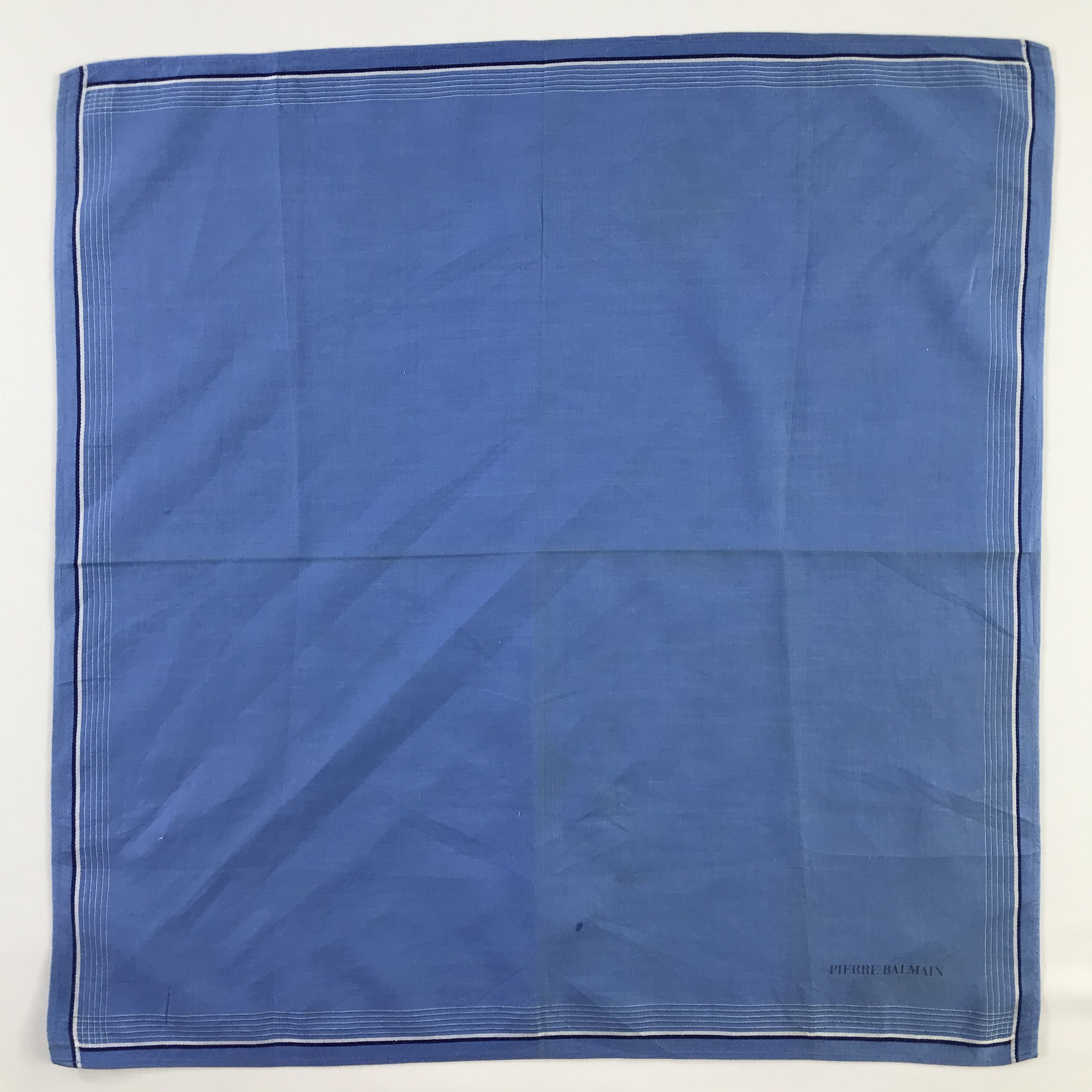 Pierre Balmain × Vintage Pierre Balmain Bandana / Handkerchief / Neckerchief - S846 Size ONE SIZE - 1 Thumbnail