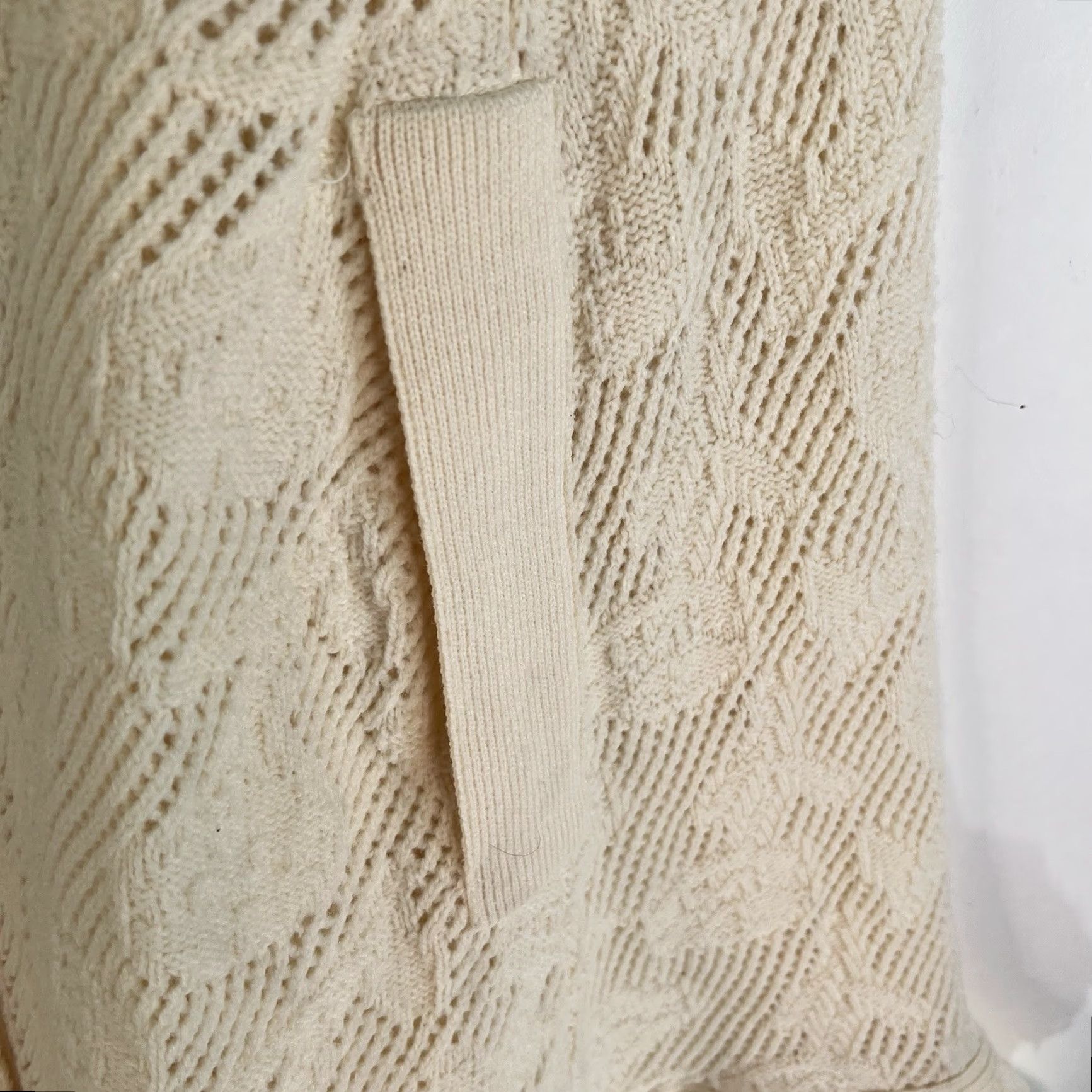 Vintage VINTAGE Sidney Gould 80's Knit Poncho Shawl Womens One Size Ivory Fringe Bohemian Size ONE SIZE - 3 Thumbnail