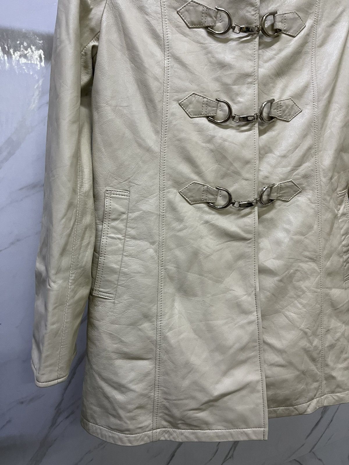 Balmain BALMAIN leather Duffle Coat Balmain Paris Size M / US 6-8 / IT 42-44 - 4 Thumbnail