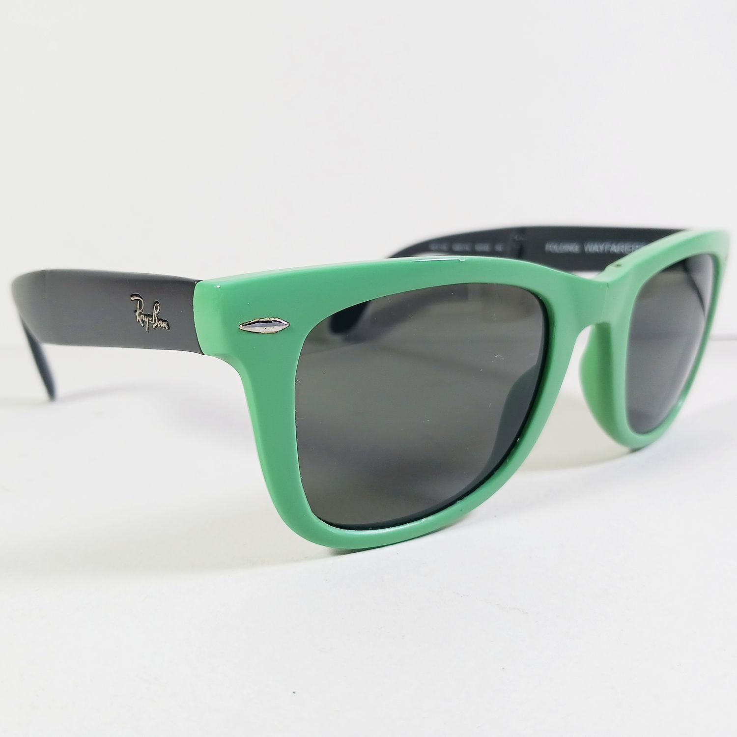RayBan Ray Ban RB4105 Green/Gray Folding Wayfarer Sunglasses w/Case Size ONE SIZE - 1 Thumbnail