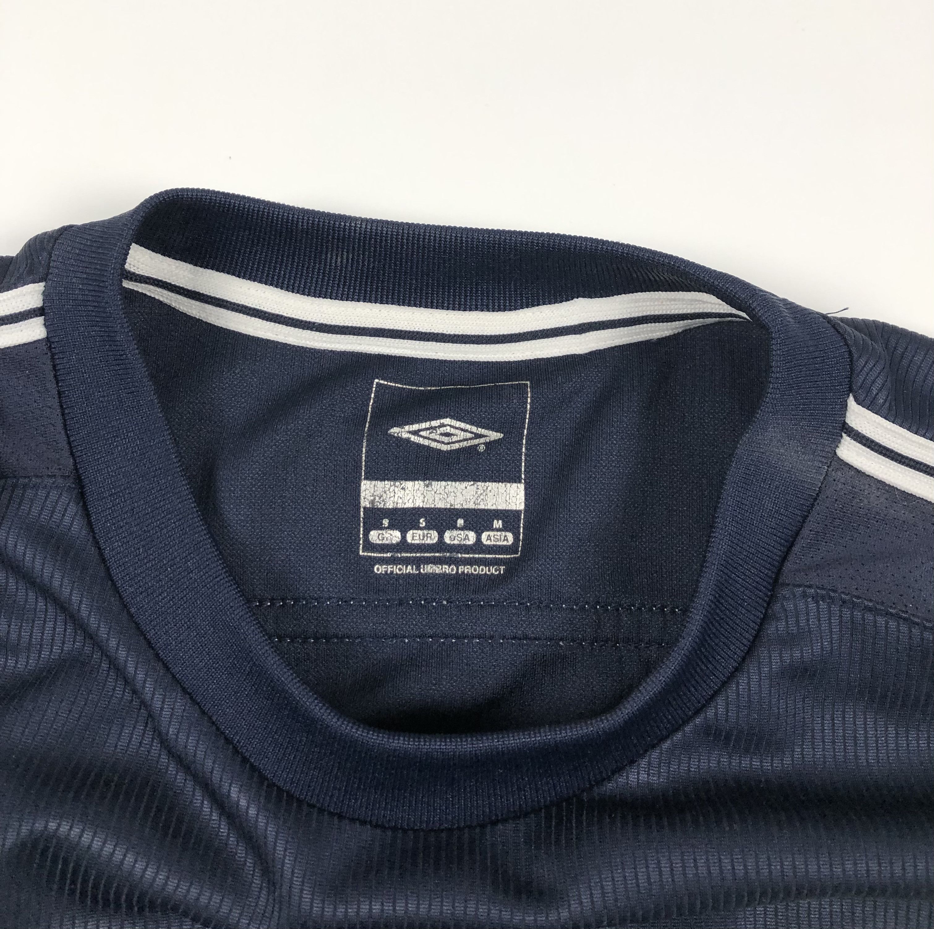 Umbro Umbro Ireland 2001-2002 Training Soccer Jersey Size US S / EU 44-46 / 1 - 5 Thumbnail