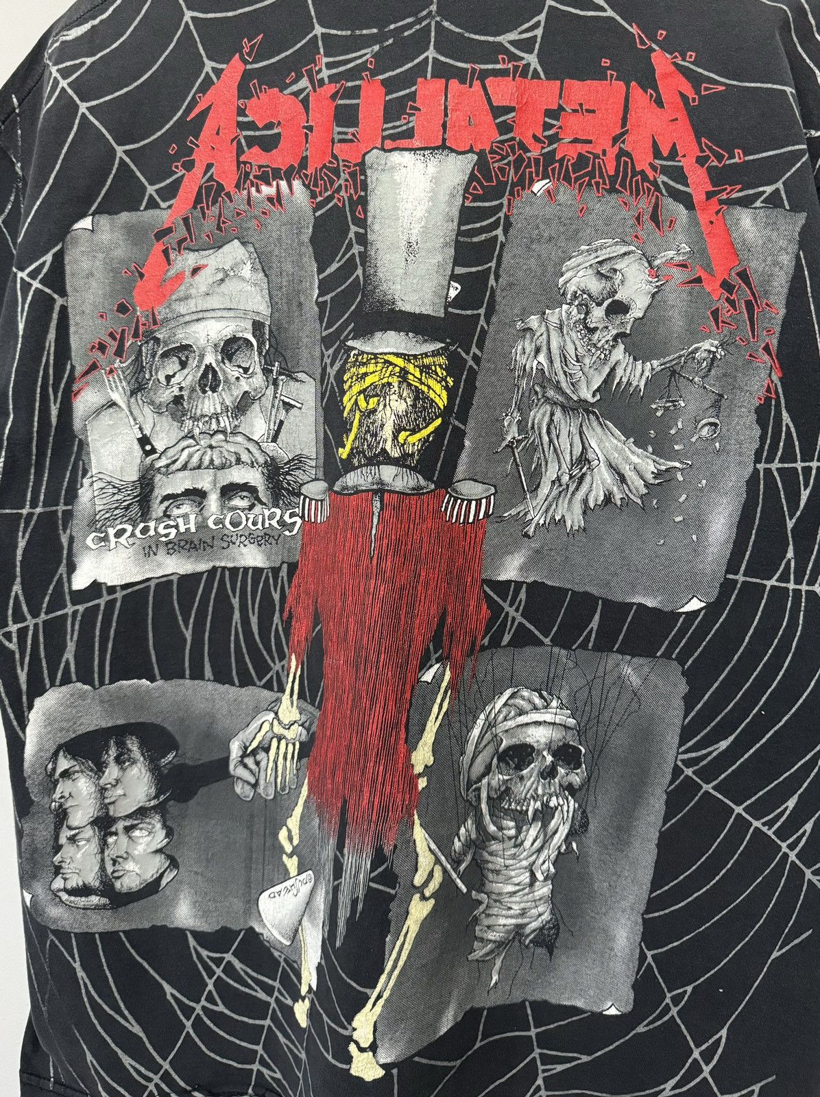 Band Tees × Metallica × Vintage Vintage Metallica 1992 Pushead All Over Print T-shirt Size US L / EU 52-54 / 3 - 9 Thumbnail