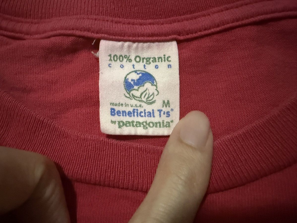 Patagonia × Vintage Vintage 90s 2000s Patagonia Center Logo Made in USA T Shirt Size US M / EU 48-50 / 2 - 2 Thumbnail