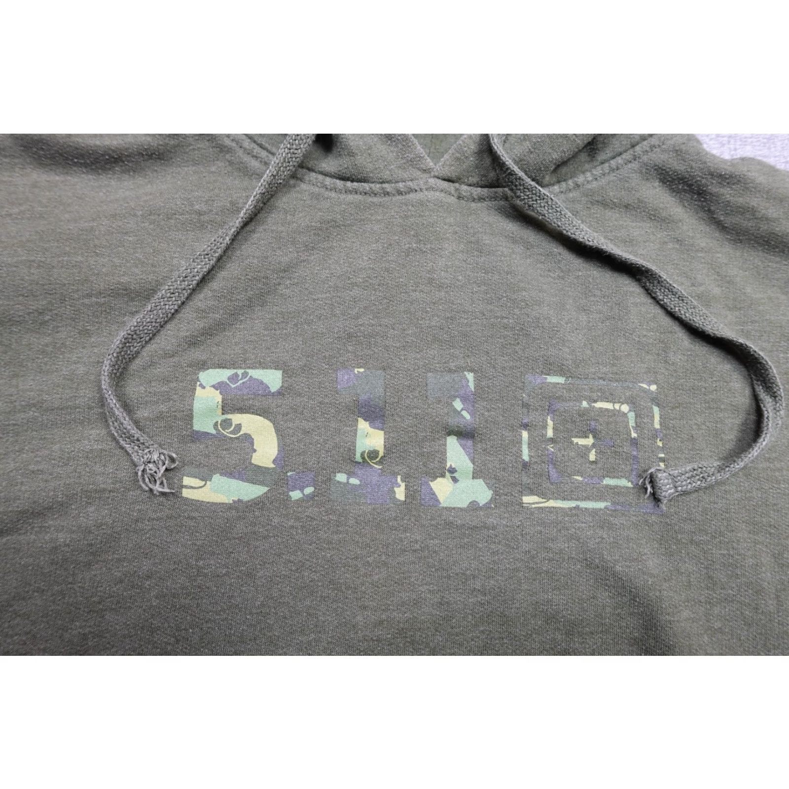 Vintage 5.11 Tactical Hoodie Mens Medium Green Pullover Camo Logo Outdoor Sweatshirt Size US M / EU 48-50 / 2 - 2 Thumbnail
