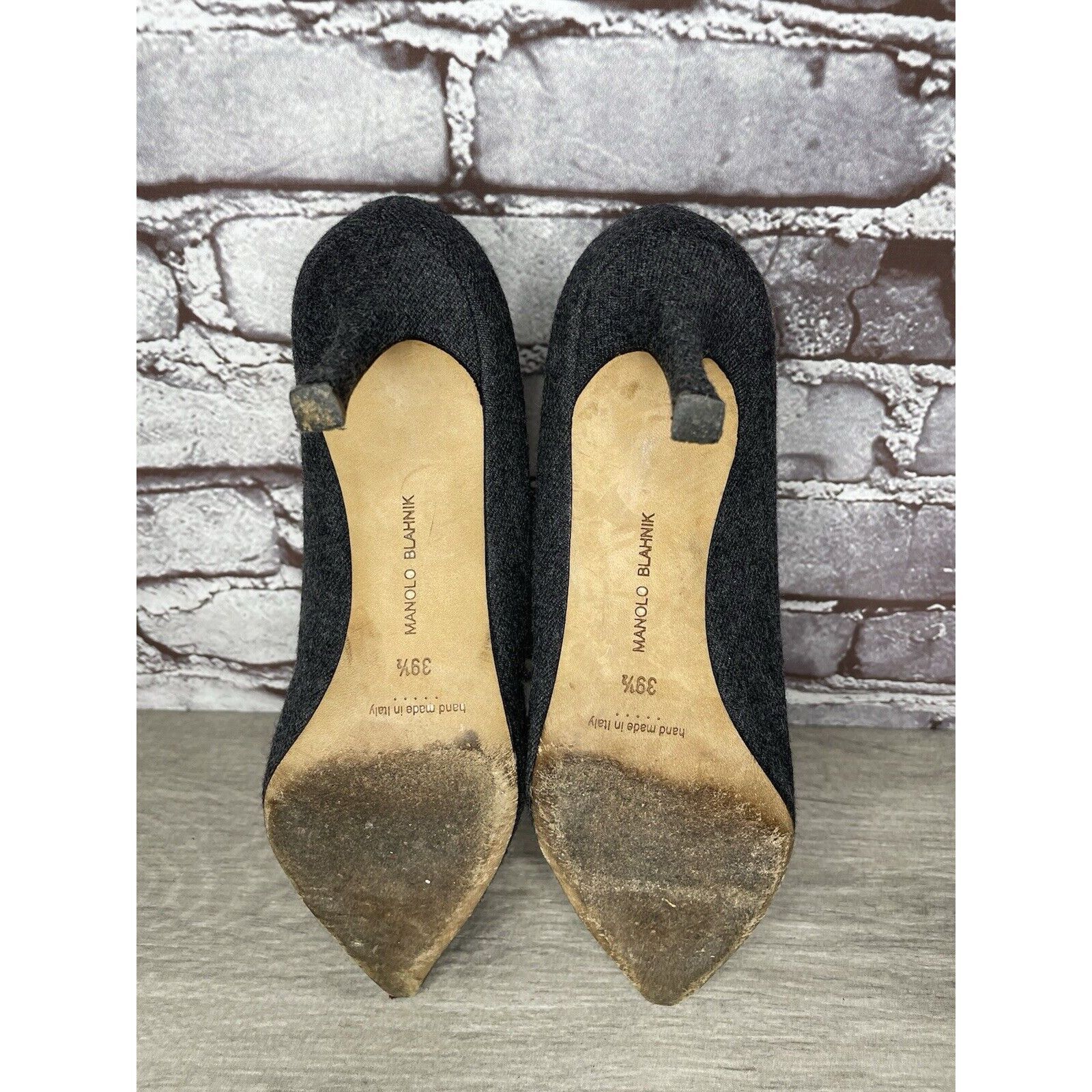 Manolo Blahnik Manolo Blahnik Grey Wool Fabric Burgundy Pointed Toe Heels W Size US 9 / IT 39 - 11 Thumbnail