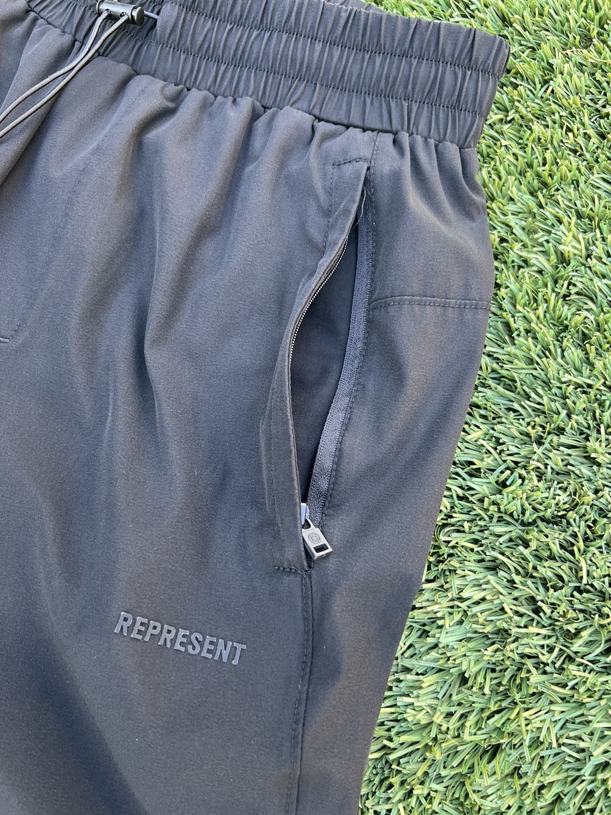 Represent Clo. Represent 247 Black Training Pant Size M Size US 32 / EU 48 - 4 Thumbnail