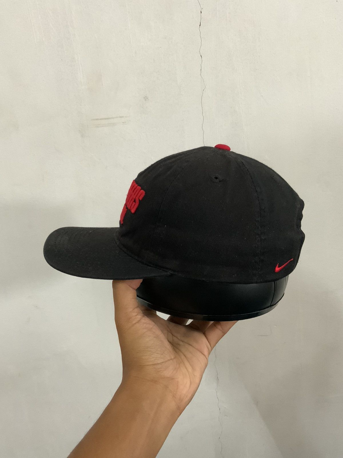 NFL Vintage Nike Tampa Bay Buccaneers NFL Hat Size ONE SIZE - 2 Thumbnail