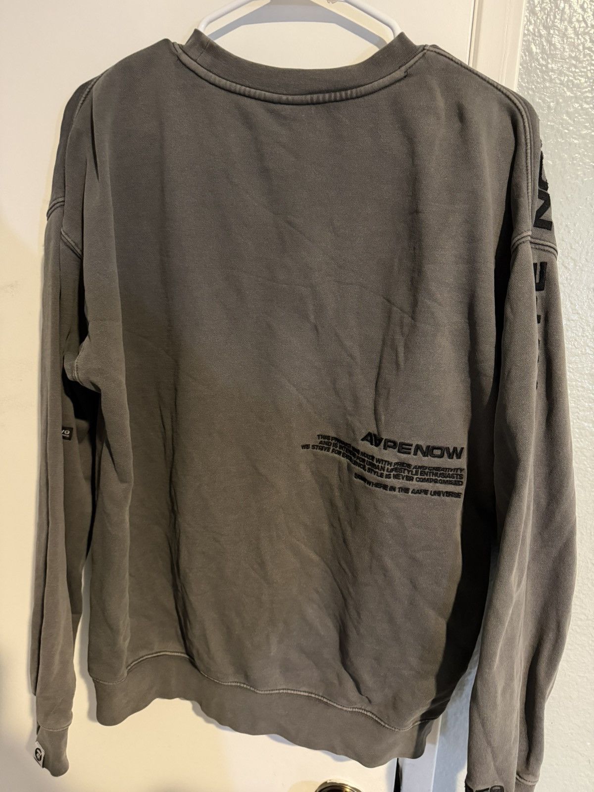 Bape Aape logo print long sleeves Size US L / EU 52-54 / 3 - 9 Thumbnail