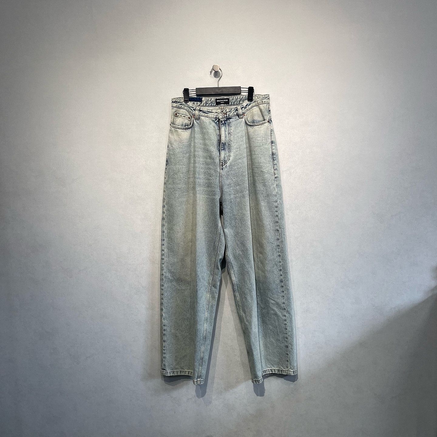 Balenciaga Balenciaga Unifit Distressed Denim Jeans Size M Size US 32 / EU 48 - 1 Thumbnail