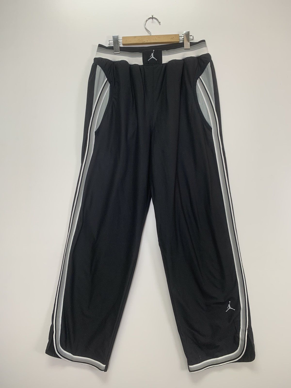 Jordan Brand Jordan track Pant Size US 28 / EU 44 - 1 Thumbnail