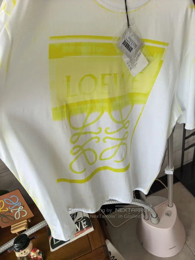 Loewe Loewe Short Sleeve with Logo on Front and Back Size US M / EU 48-50 / 2 - 5 Thumbnail