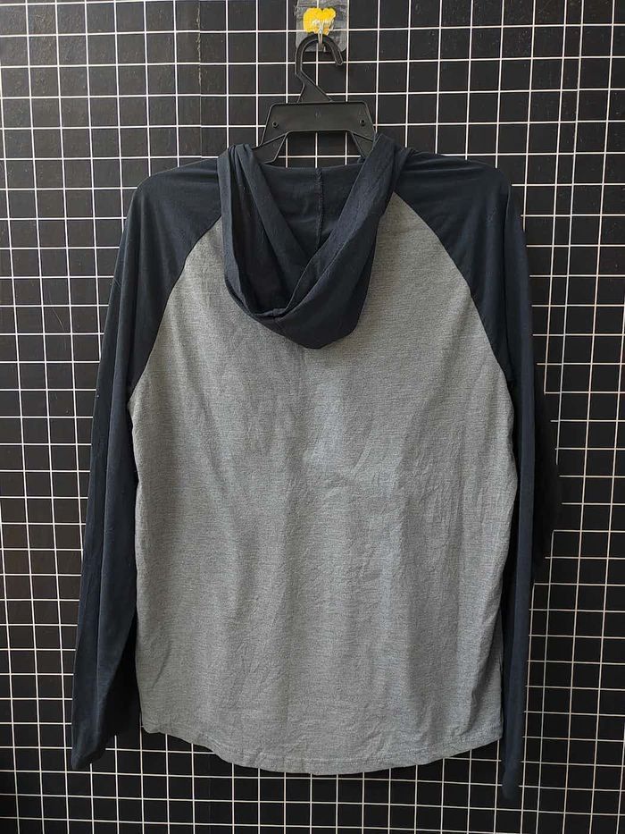 Oakley Vintage Oakley Long Sleeve Hoodie Tshirt Size US M / EU 48-50 / 2 - 4 Thumbnail