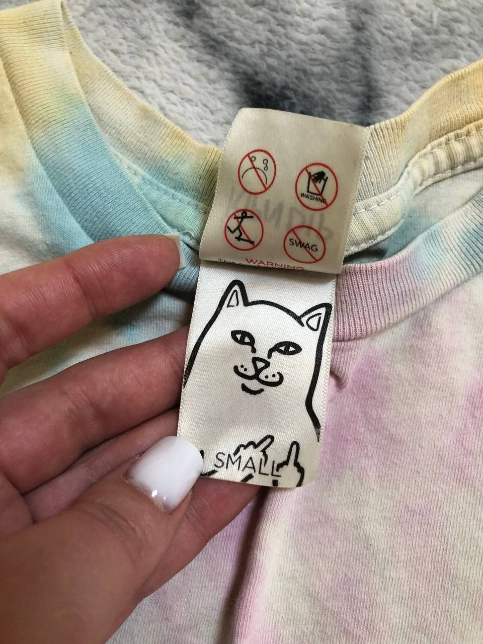 RIPNDIP RIP N DIP ALIEN NERM TEE GOLD RAINBOW Size US S / EU 44-46 / 1 - 5 Thumbnail