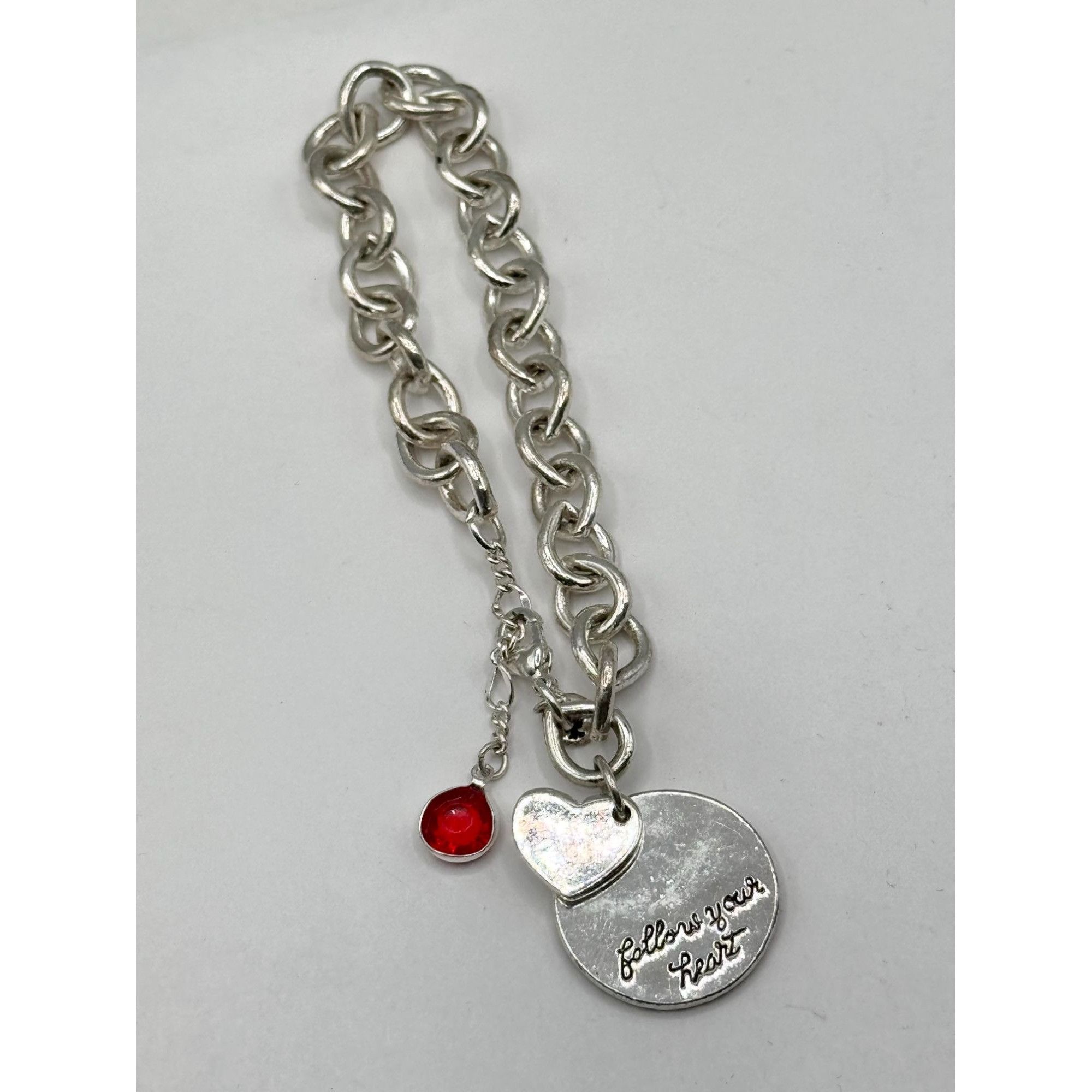 American Eagle Outfitters American eagle heart charm bracelet Size ONE SIZE - 4 Thumbnail