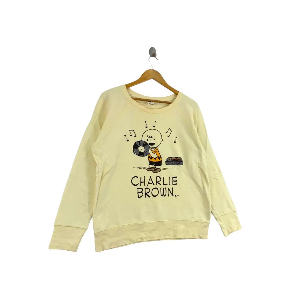 Peanuts Vintage UT x PEANUTS CHARLIE BROWNS Cartoon Print Yellow Size US L / EU 52-54 / 3 - 3 Thumbnail