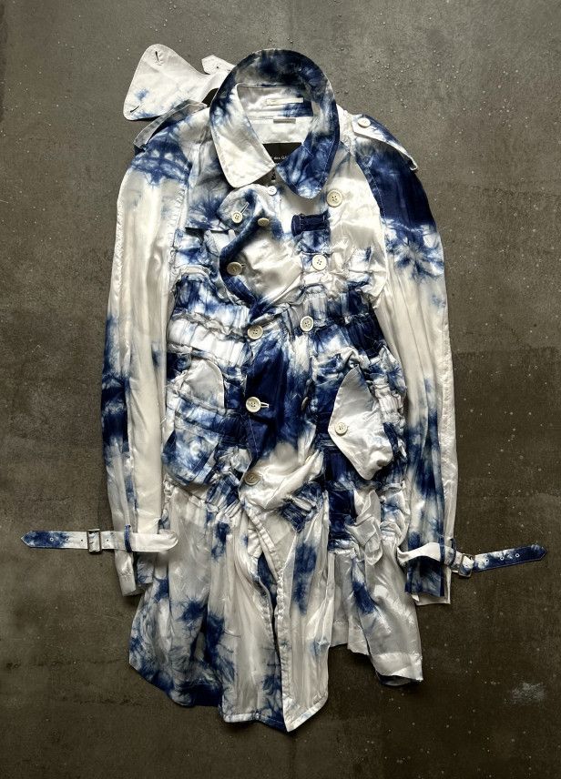 Comme des Garcons Homme Plus SS19 Runway Blue-and-White Porcelain Draped Coat Size US L / EU 52-54 / 3 - 1 Thumbnail