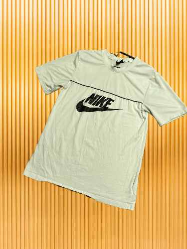 Nike Nike streetwear T-shirt short sleeve white Size US M / EU 48-50 / 2 - 1 Thumbnail