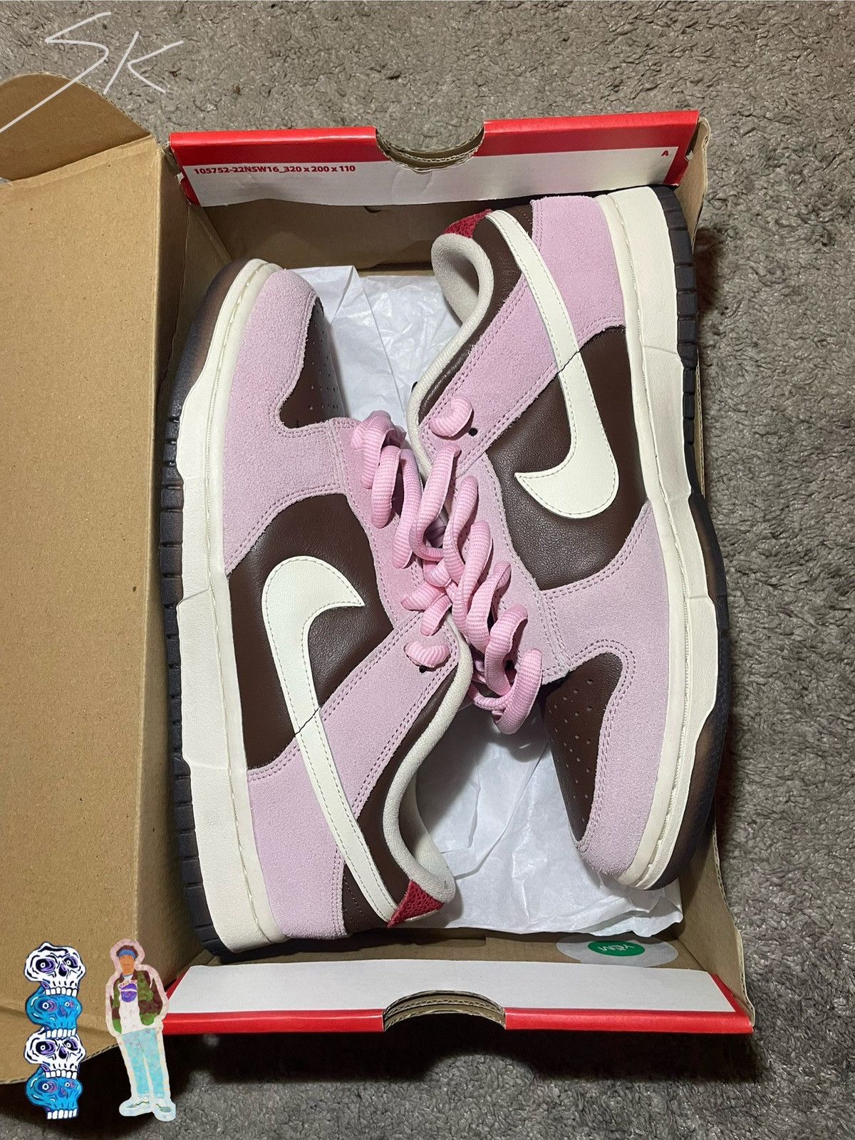 Nike Nike Dunk Low Neapolitan (Women’s) Size US 9 / EU 42 - 1 Thumbnail