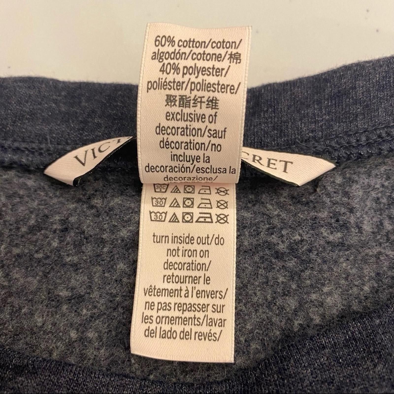 Designer Victoria’s Secret Victoria Spell Out Logo Pullover Size M / US 6-8 / IT 42-44 - 3 Thumbnail