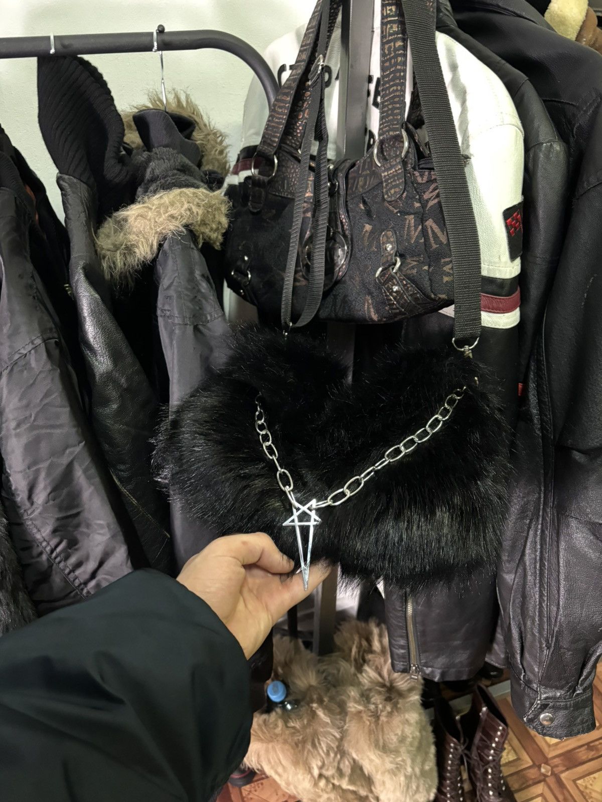 Vintage Faux Fur bag Size ONE SIZE - 4 Thumbnail