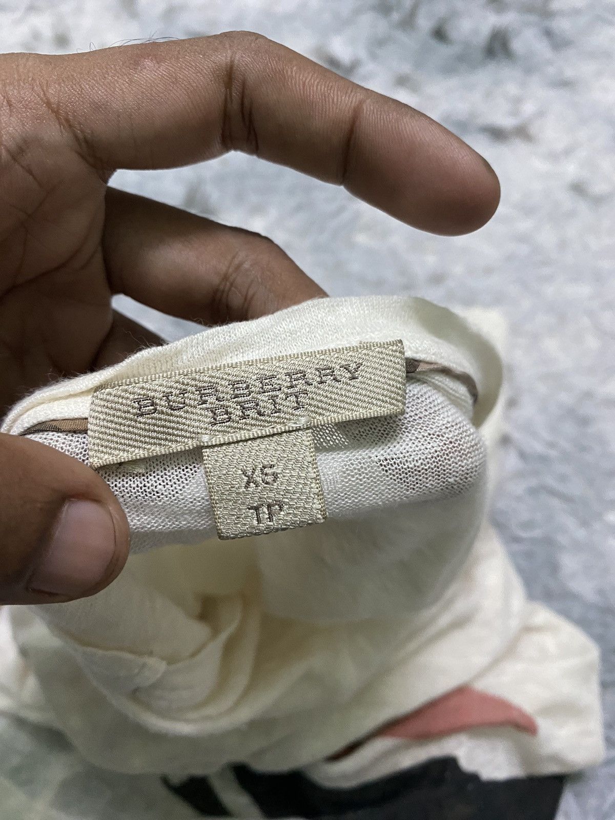 Burberry BURBERRY BRIT PAPERTHIN SHIRT RARE DESIGN Size XS / US 0-2 / IT 36-38 - 14 Thumbnail