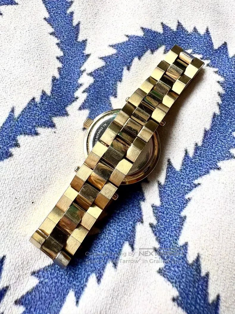 Vivienne Westwood Vivienne Westwood Gold strap Saturn watch Size ONE SIZE - 3 Thumbnail