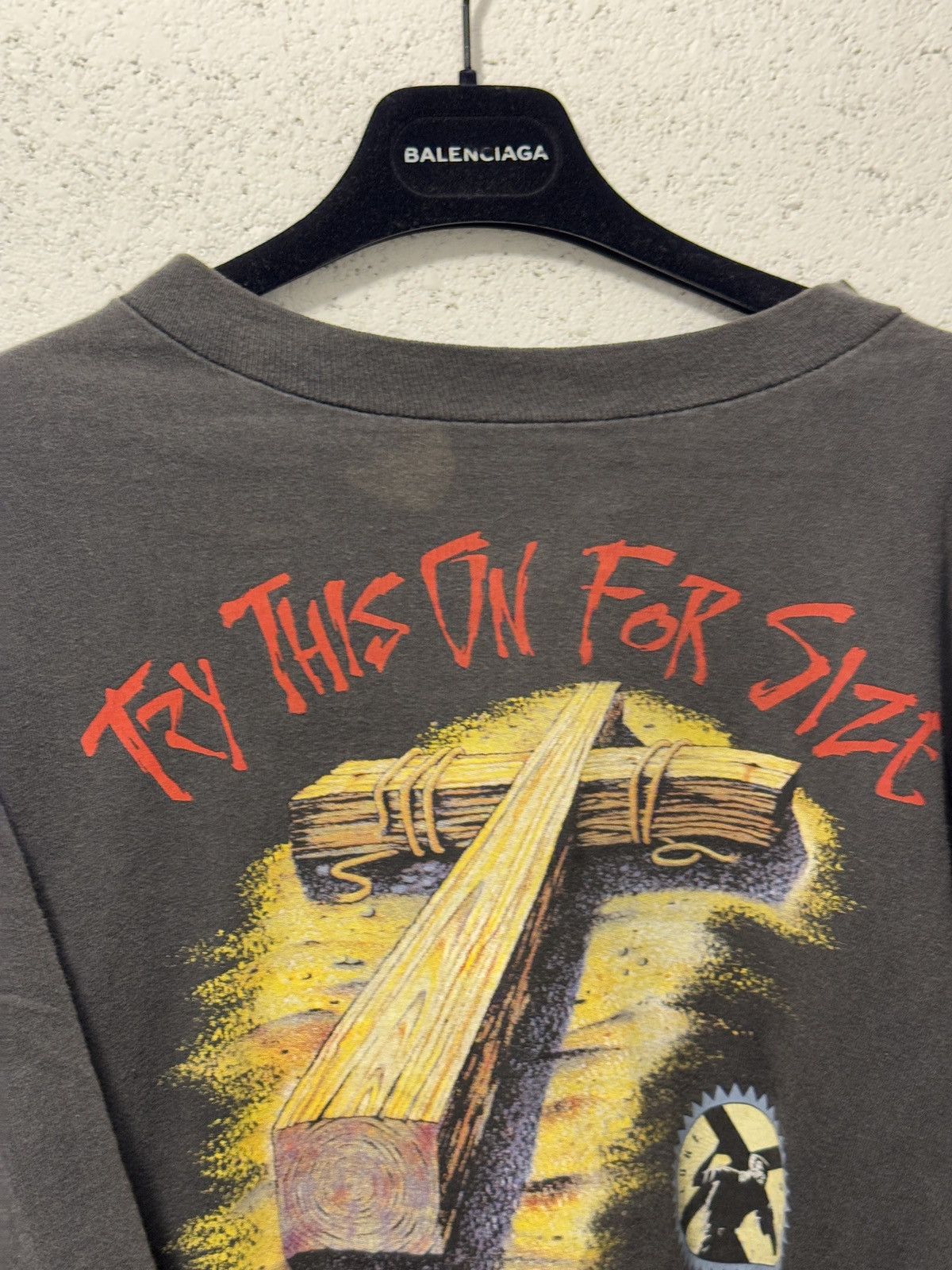 Vintage *RARE* 1990s FADED JESUS GOD RELIGION TEE SINGLE STITCH Size US XL / EU 56 / 4 - 4 Thumbnail