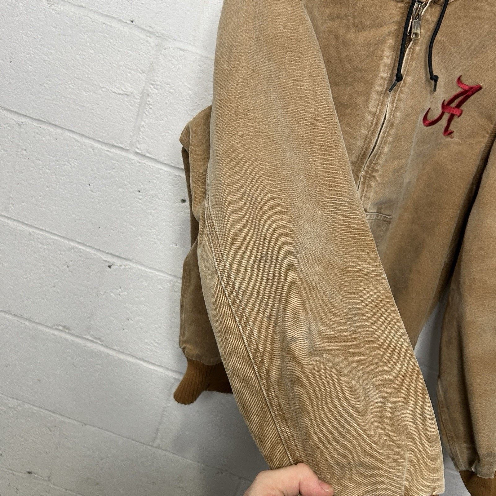Carhartt NCAA X Carhartt Quilted Active Jacket “Brown” Alabama Size US M / EU 48-50 / 2 - 6 Thumbnail