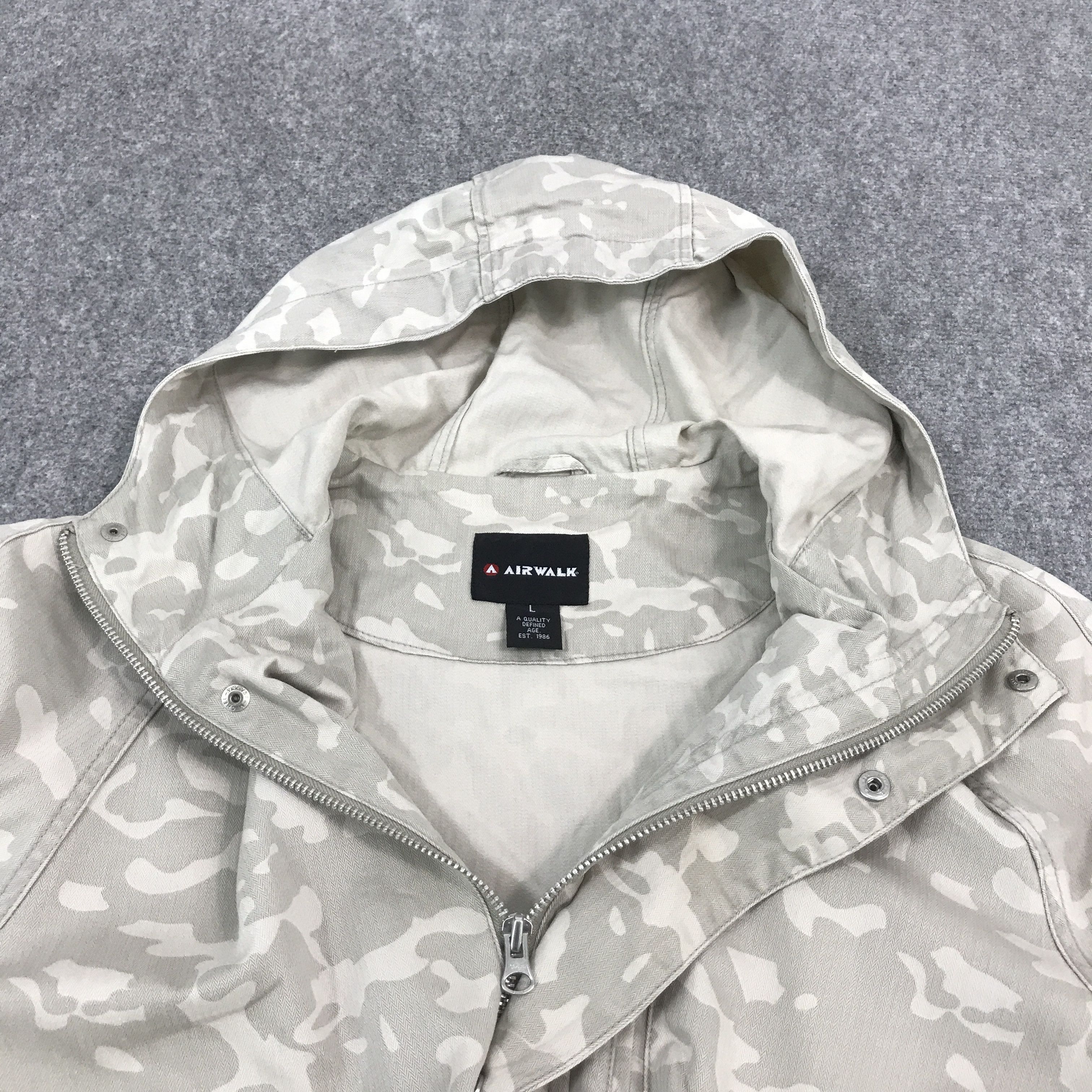 Airwalk × Japanese Brand Cami design Airwalk military style jacket Size US L / EU 52-54 / 3 - 5 Thumbnail