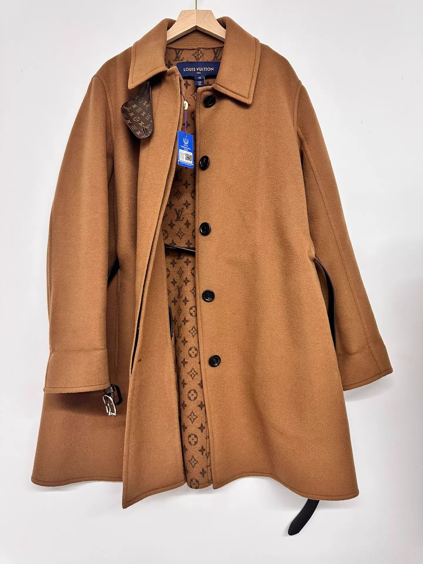Louis Vuitton LV All Over Logo Coat Size 38 Size S / US 4 / IT 40 - 1 Thumbnail