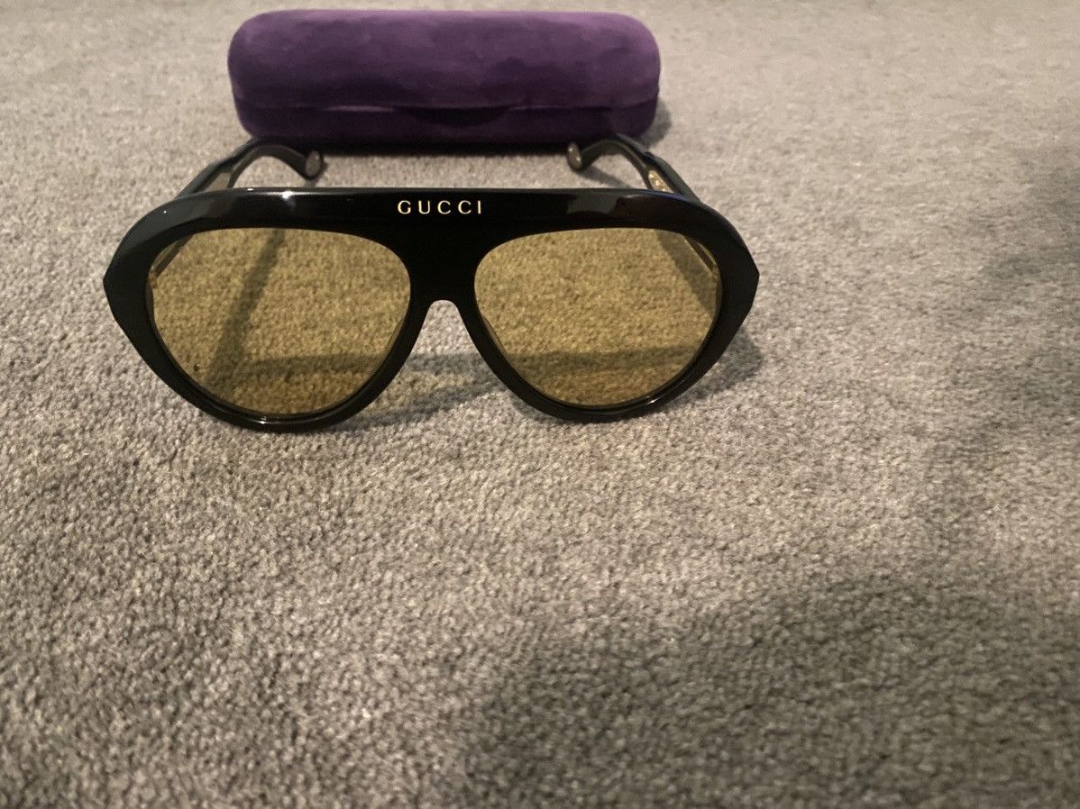 Gucci Oversize yellow tint sunglasses Size ONE SIZE - 2 Thumbnail