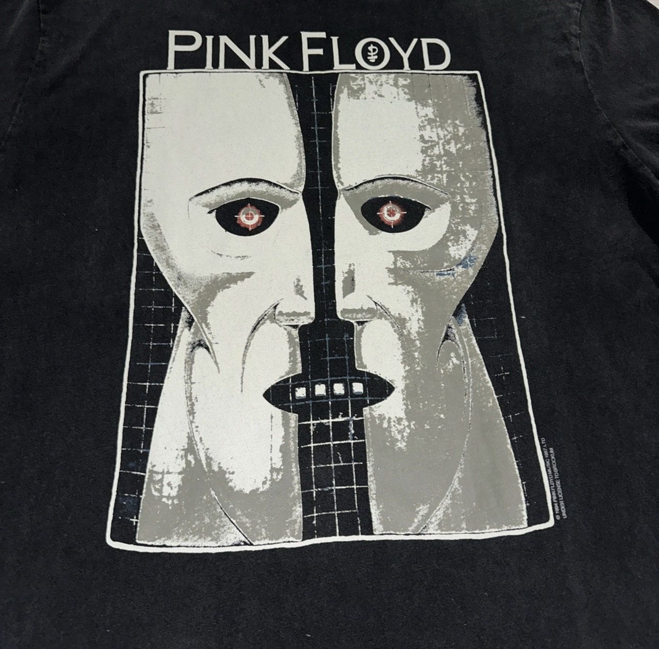 Other RARE!!1994 PINK FLOYD DIVISION BELL GRAPHIC T-SHIRT Size L Size US L / EU 52-54 / 3 - 2 Thumbnail