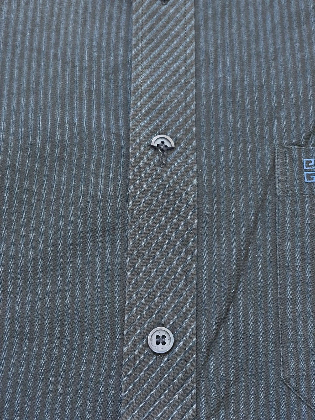 Givenchy Givenchy Archival Stripped Long Shirt Embroidered Y2K Ifsix Size US L / EU 52-54 / 3 - 4 Thumbnail