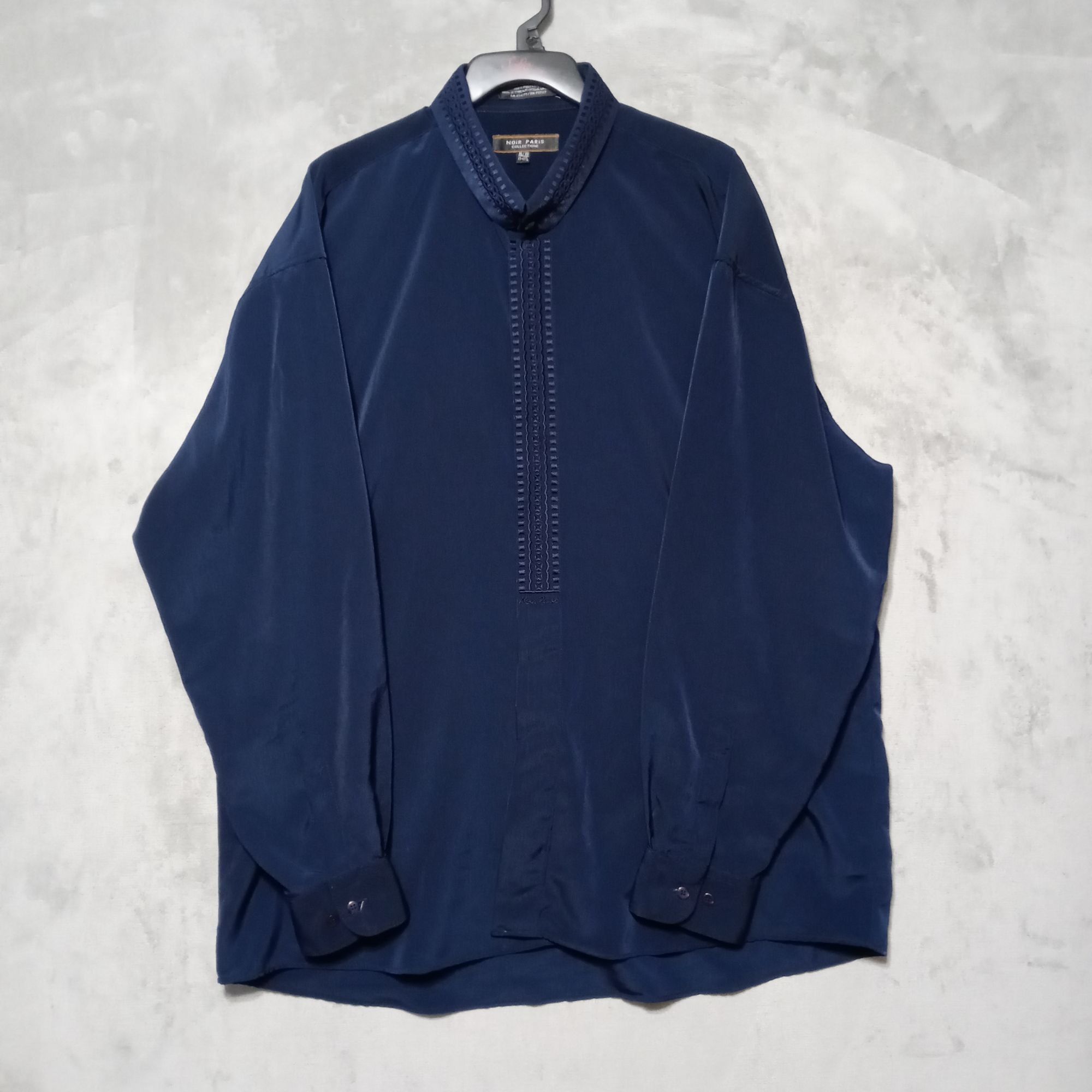 Other Noir Paris XL Dress Shirt Blue Embroidered Long Sleeve Butto Size US XL / EU 56 / 4 - 12 Thumbnail