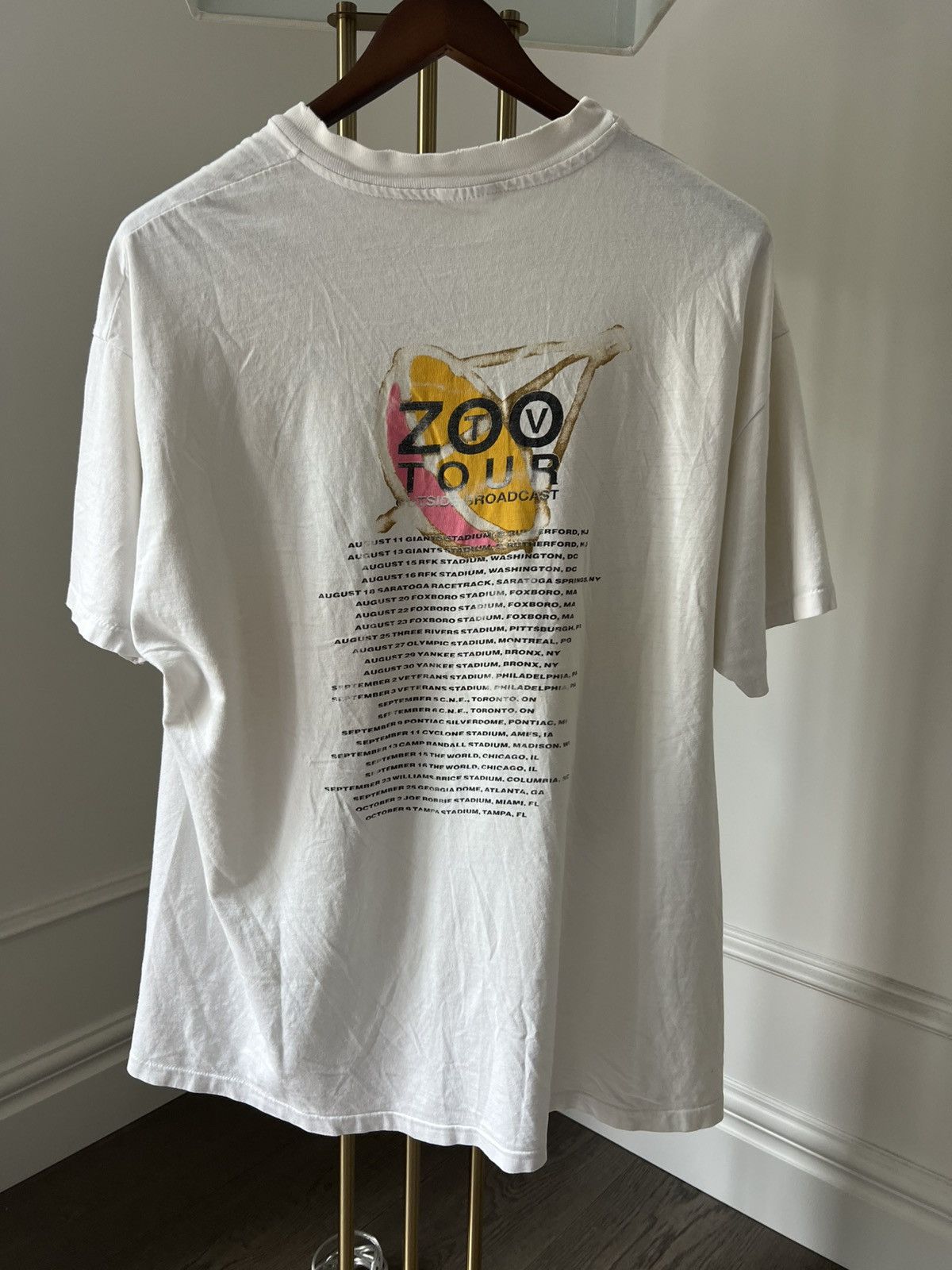 Band Tees × Vintage Vintage U2 Zoo TV Tour Shirt – 1992 Outside Broadcast (L) Size US L / EU 52-54 / 3 - 2 Thumbnail