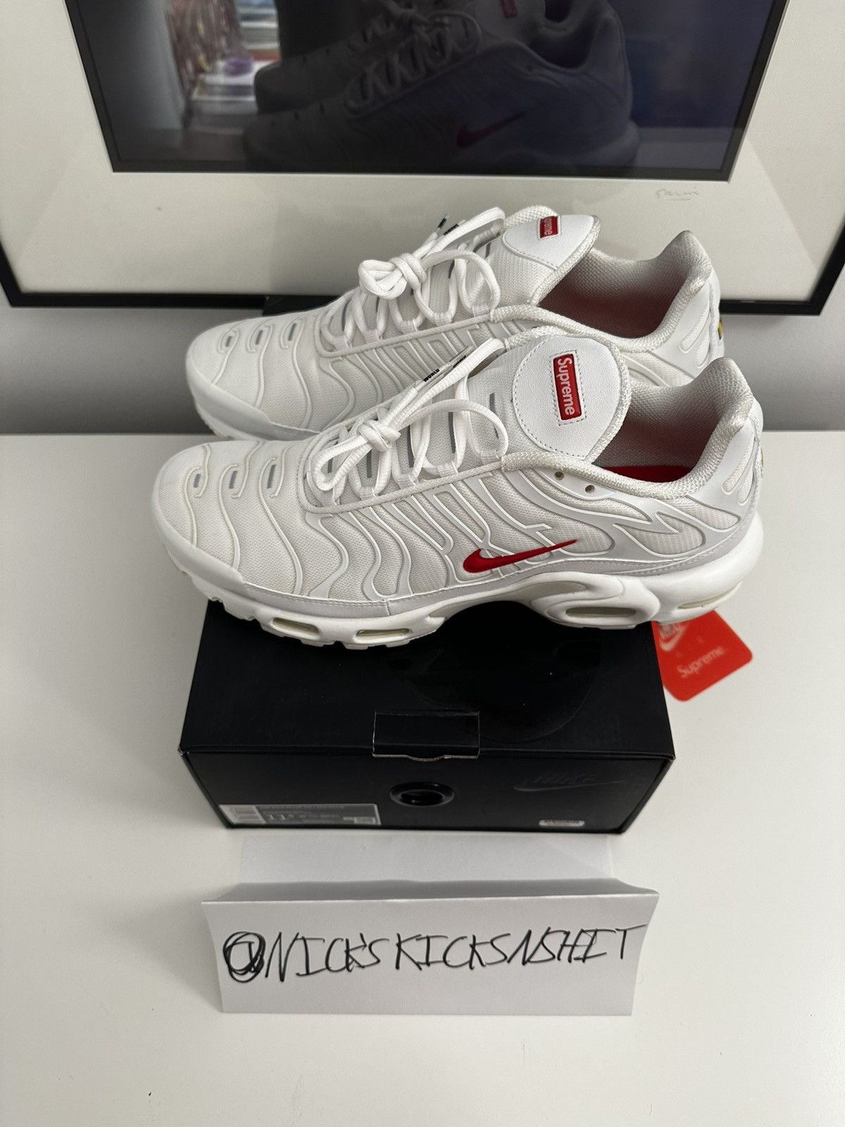 Nike × Supreme Nike Air Max Plus Supreme White Size US 11.5 / EU 44-45 - 2 Thumbnail