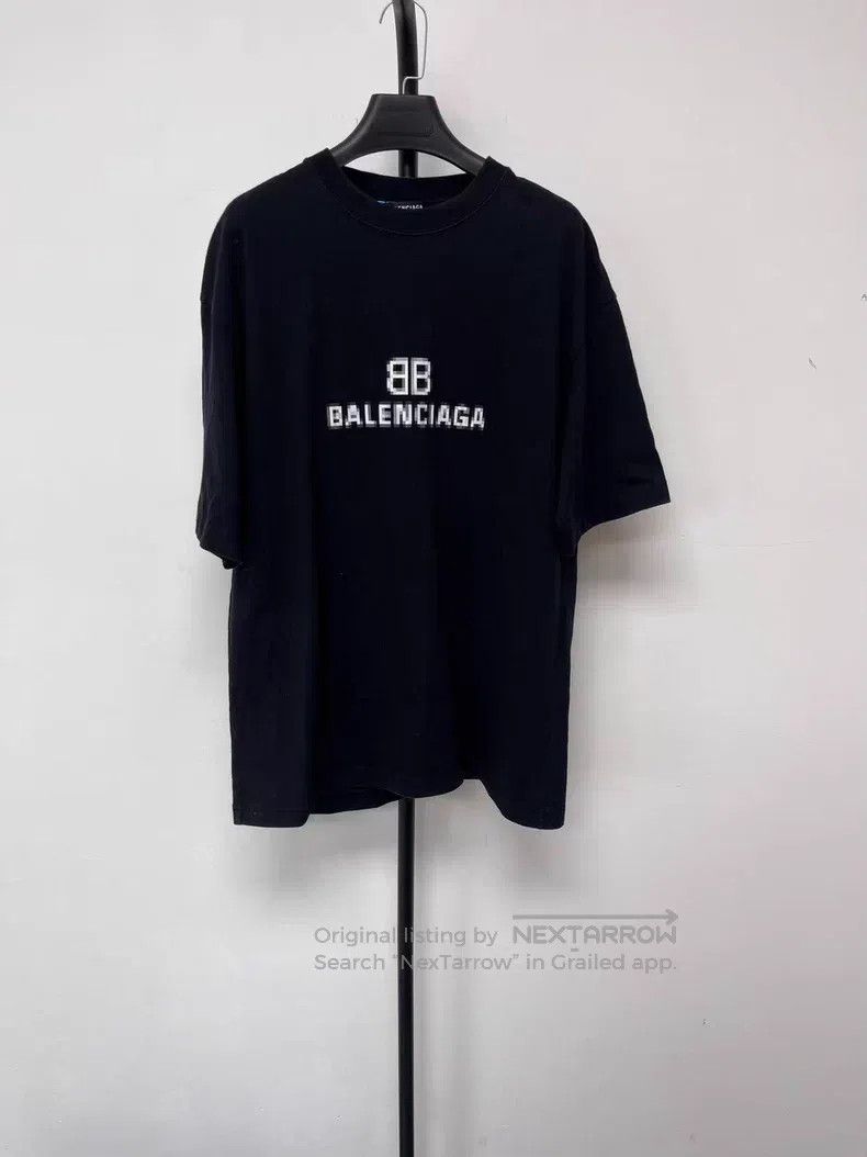 Balenciaga Balenciaga Mosaic Blurred Logo BB Letter Loose Short Sleev Size S / US 4 / IT 40 - 1 Thumbnail
