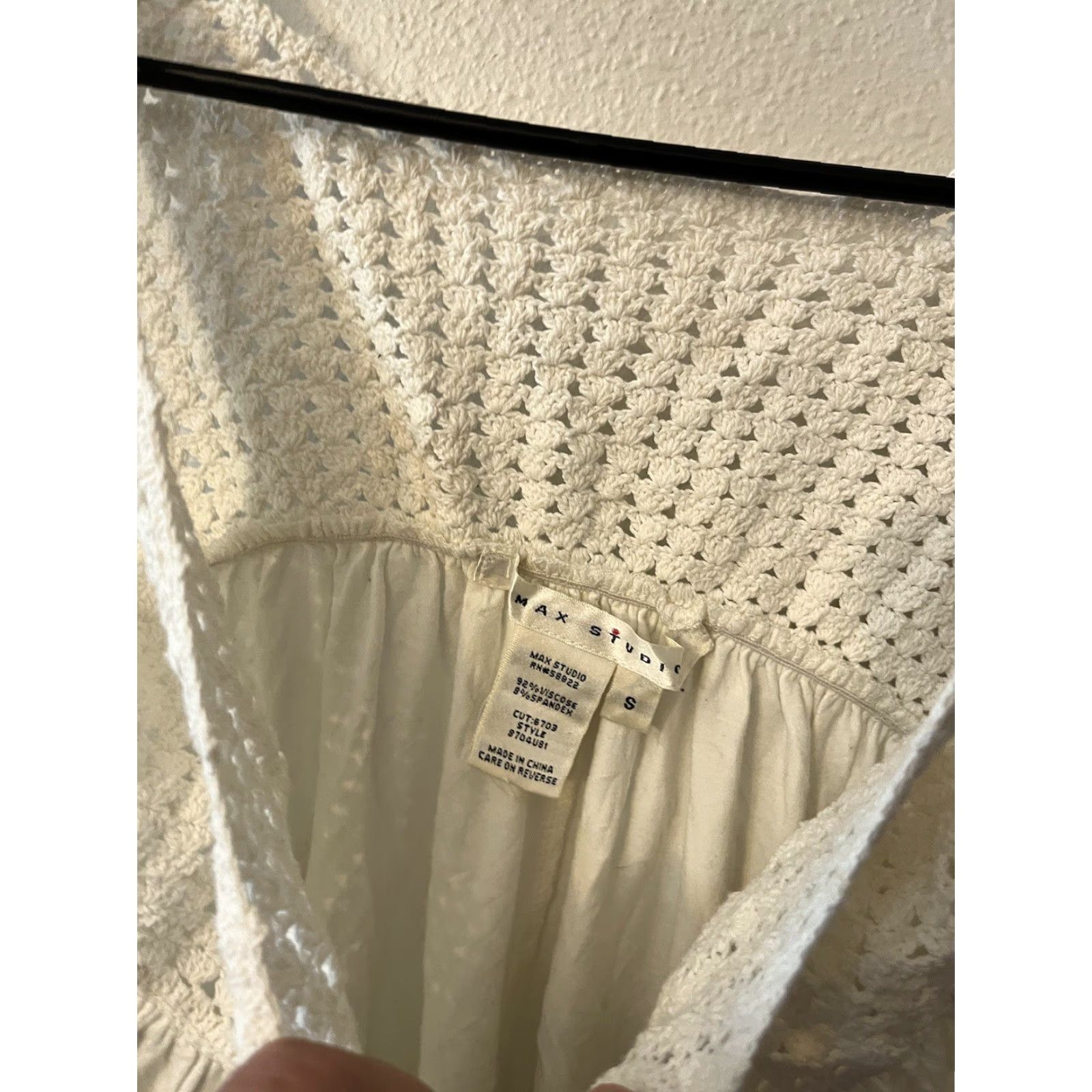 Vintage VINTAGE Max Studio Women’s Tank Blouse Size Small Sleeveless Cotton Nylon Spandex White Casual Size S / US 4 / IT 40 - 2 Thumbnail