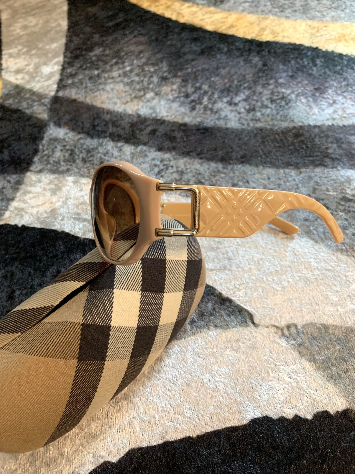 Burberry Burberry Sunglasses Pink Size ONE SIZE - 5 Thumbnail