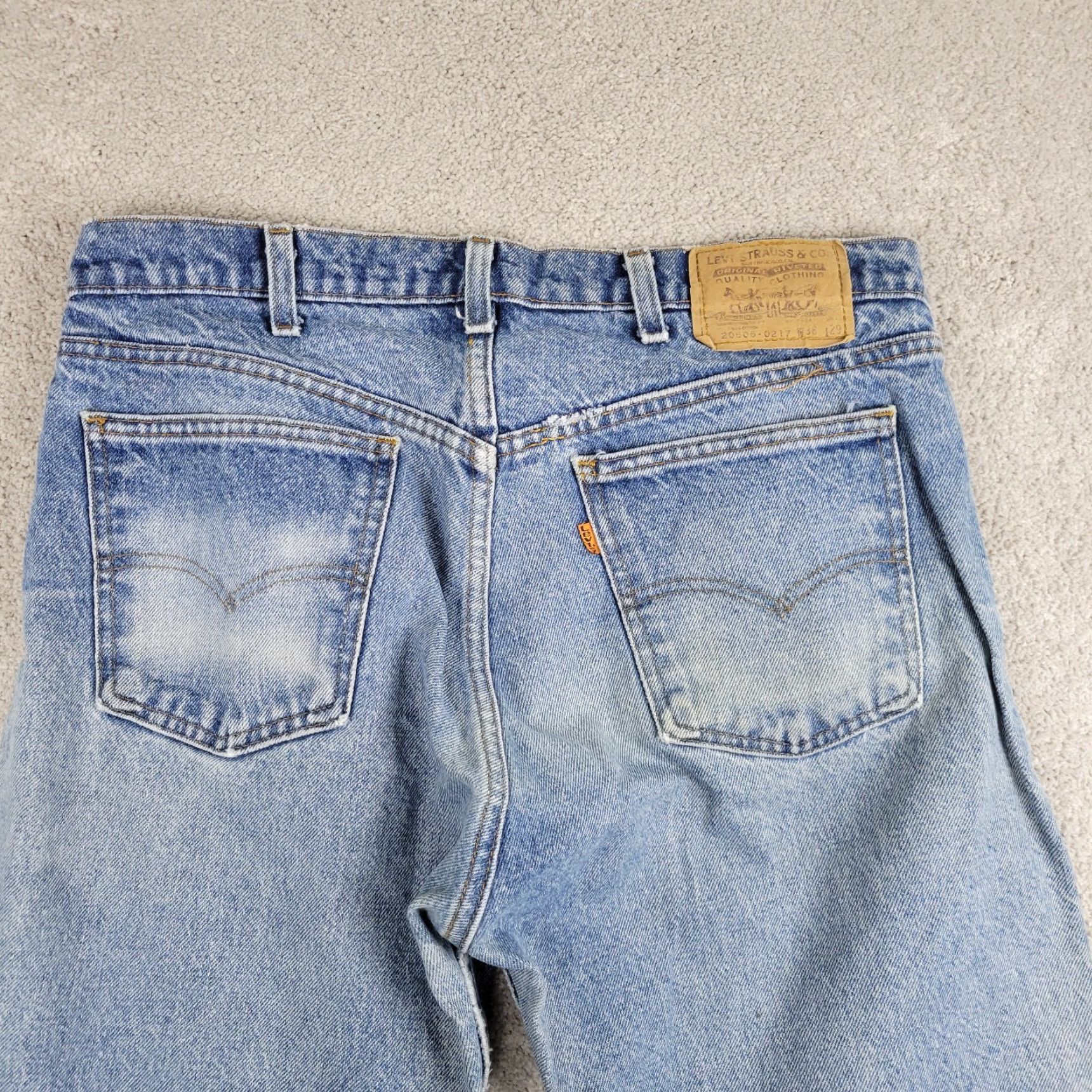 VINTAGE Levi's 585 Jeans Mens 36x29 Orange Tab Straight Leg Light Wash Denim Jeans 5-Pocket Design Regular Blue USA 80s 90s Retro American Mens Jeans