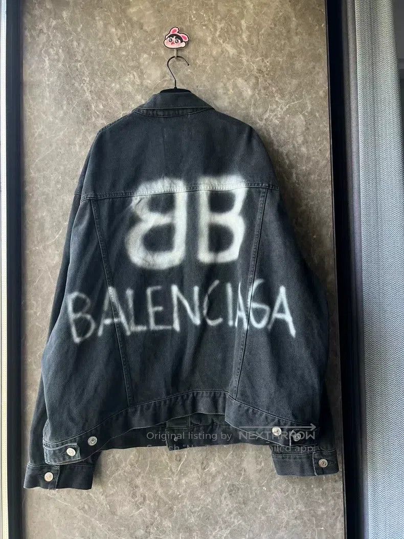 Balenciaga Balenciaga Wash-Dyed Graffiti Denim Jacket Size US L / EU 52-54 / 3 - 1 Thumbnail