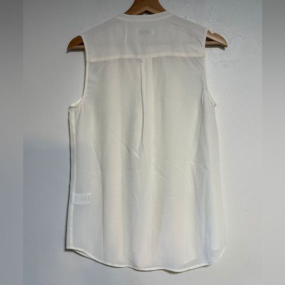 Equipment Equipment Femme Ivory Ruffle Trim Sleeveless Blouse XS Size XS / US 0-2 / IT 36-38 - 7 Thumbnail