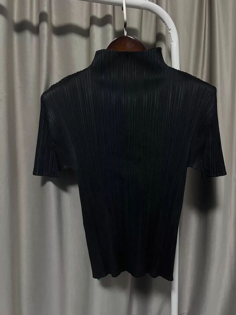 Issey Miyake issey miyake size:4 Black high-neck pleated short sleeves Size XXS / US 00 / IT 34 - 1 Thumbnail