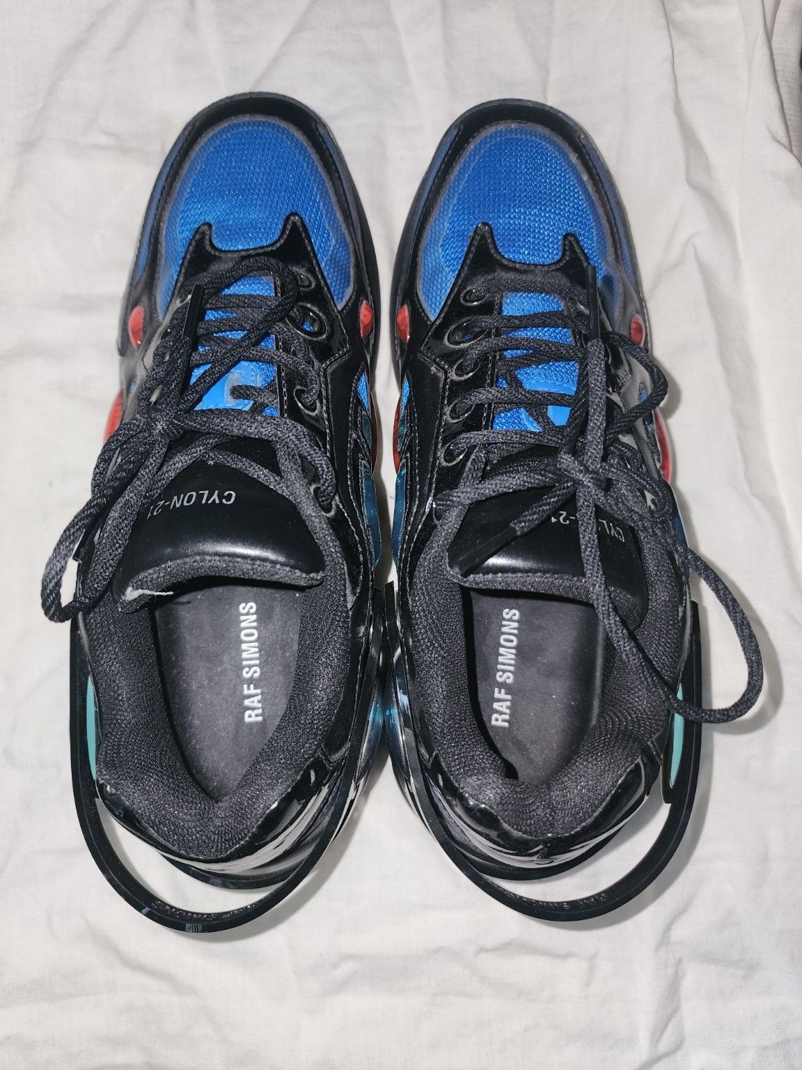 Raf Simons Raf Simons x adidas Cyclone Black EU 41 Size US 8 / EU 41 - 4 Thumbnail