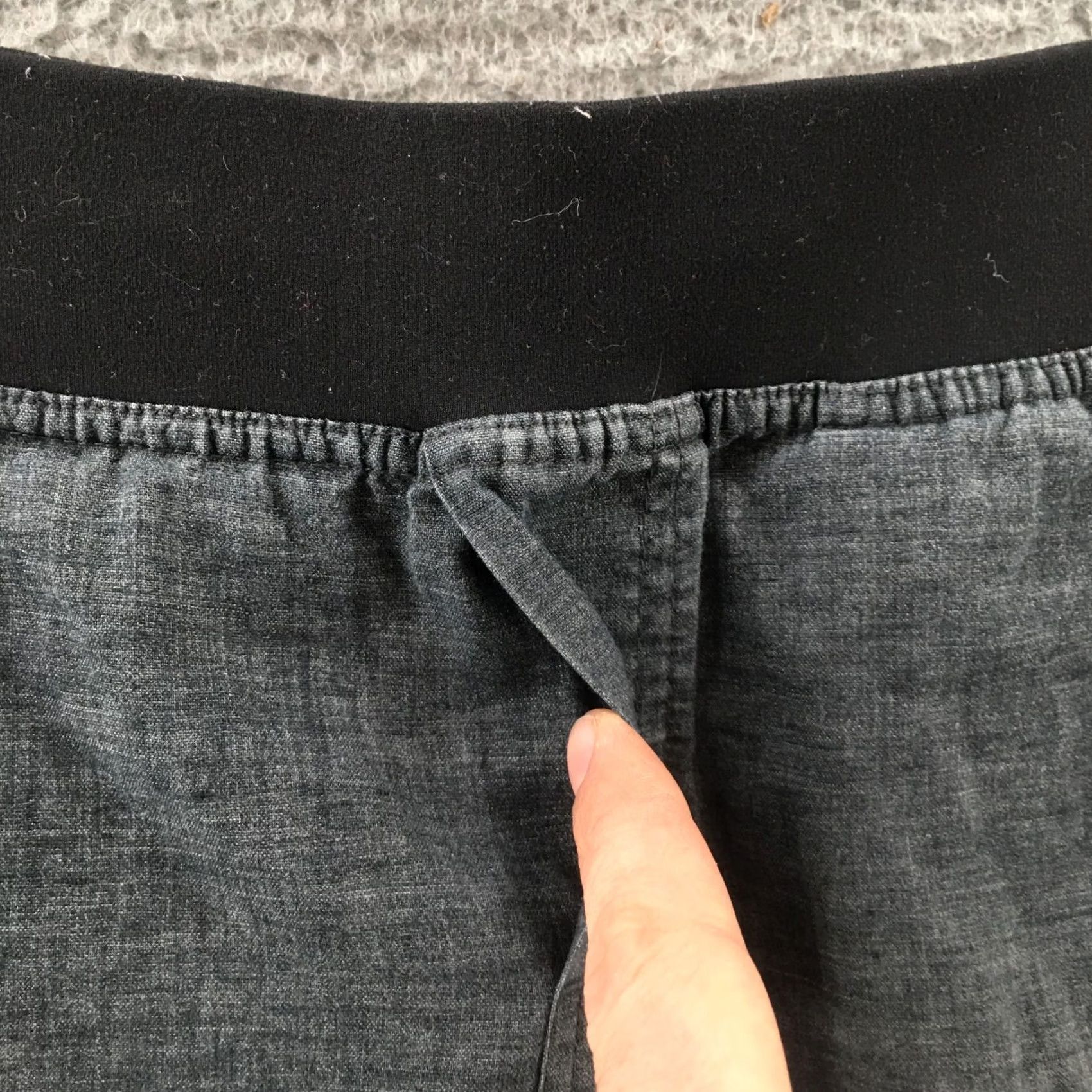 Prana Prana Chino Shorts Mens S Gray Mid Rise Flat Front Pull On Pocket 31x10 Shorts Size US 29 - 3 Thumbnail