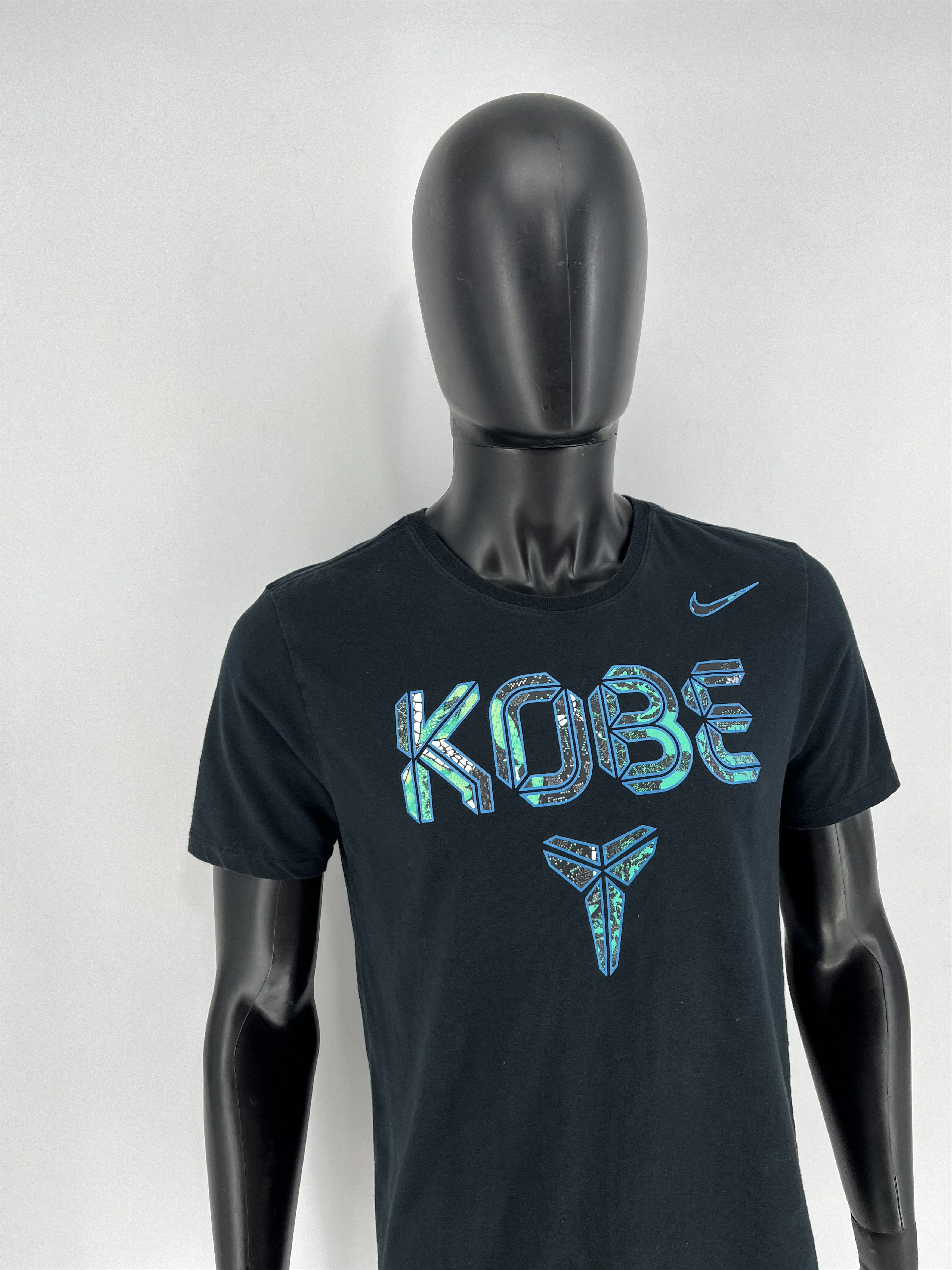 Nike Y2K Nike Kobe Bryant Mamba Dri Fit Tee Streetwear Style Size US M / EU 48-50 / 2 - 3 Thumbnail