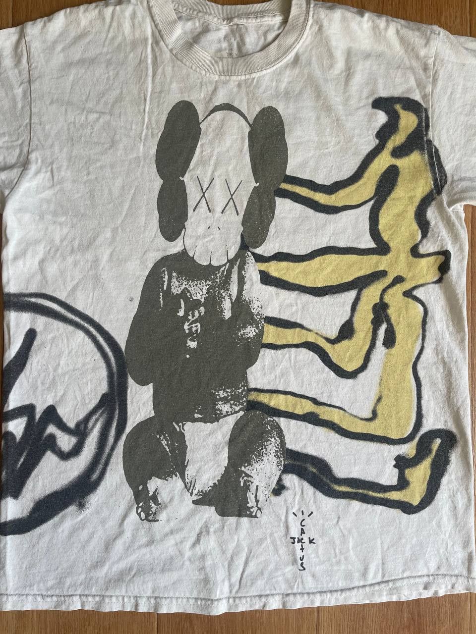 Fragment Design × Kaws × Travis Scott Cactus Jack x kaws x Fragment t-Shirt Size US S / EU 44-46 / 1 - 3 Thumbnail