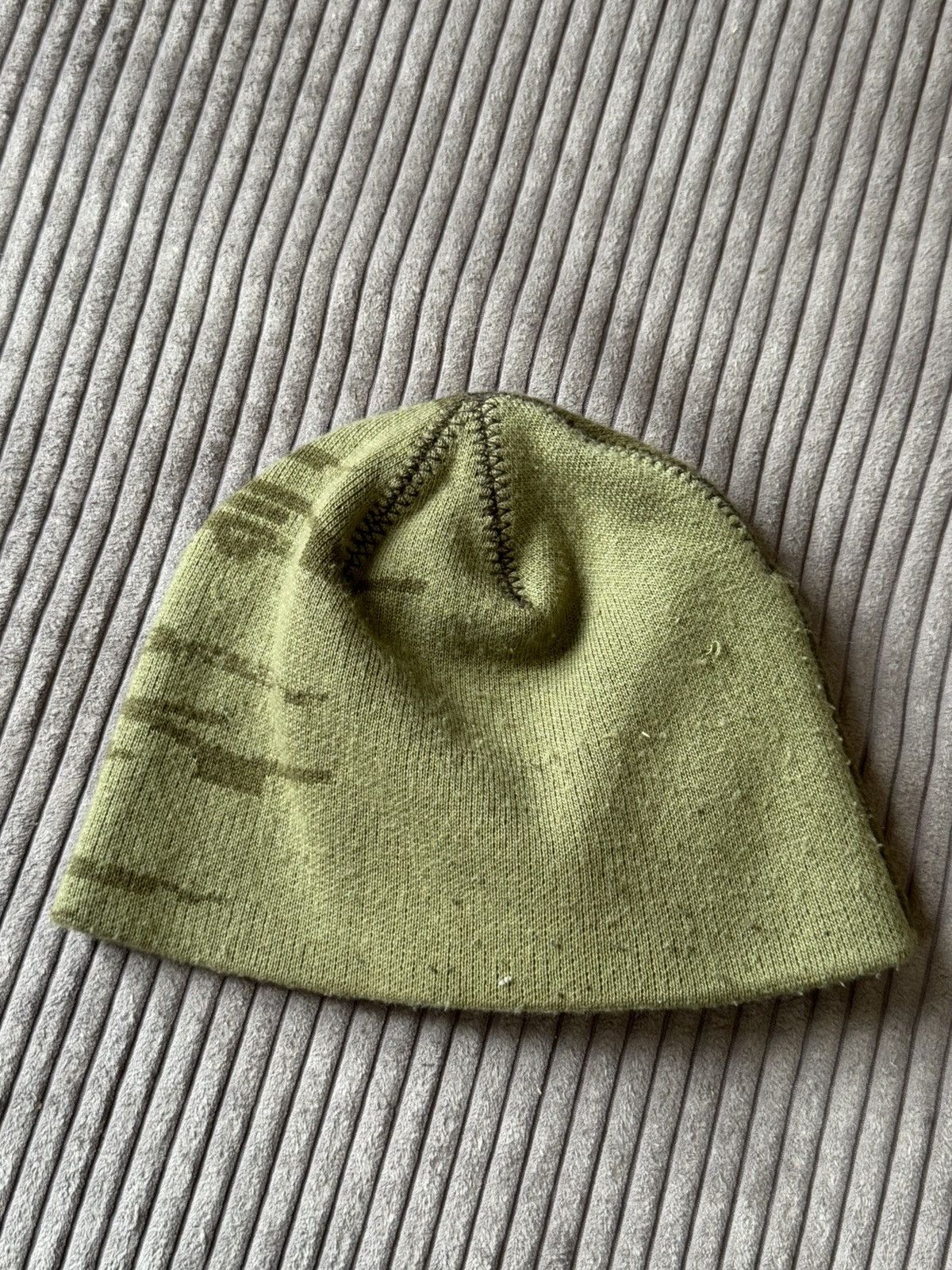 Oakley × Vintage Vintage y2k Oakley Beanie Hat Gorpcore Hype Streetwear Rare Size ONE SIZE - 2 Thumbnail